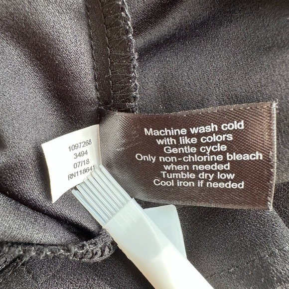 Lane Bryant Shirt Short Sleeve Blouse Black Ties In Front With Ribbon Size 14/16 - Picture 8 of 10